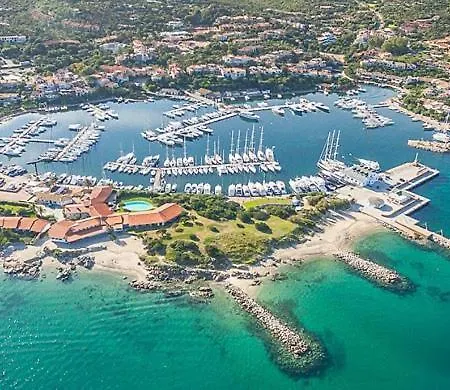 Apartment Cugnana Monolocale Con Piscina In Costa Smeralda